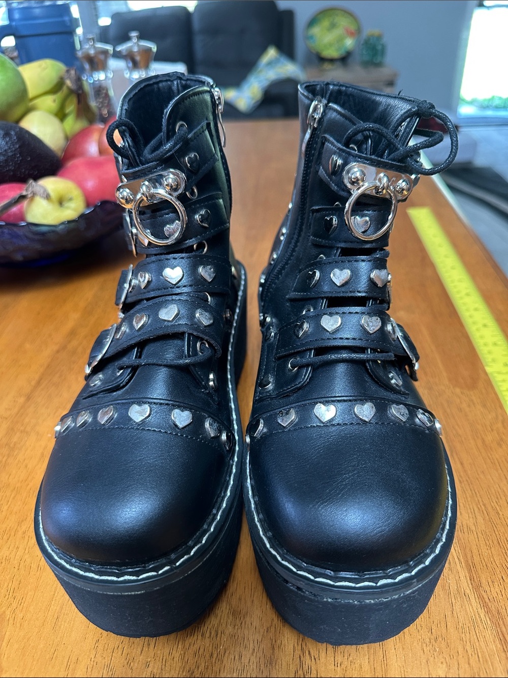 Demonia Emily-315 Black Heart-Studded Platform Combat Boots, Womens Size 6.